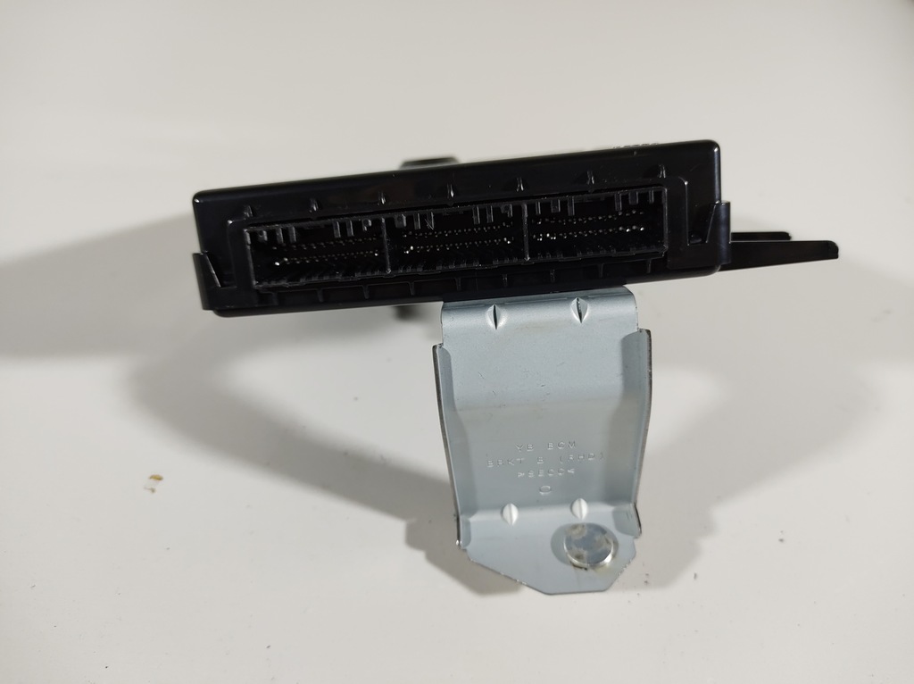 фото №4, Kia stonic 17- модуль bcm 954a0-h8680