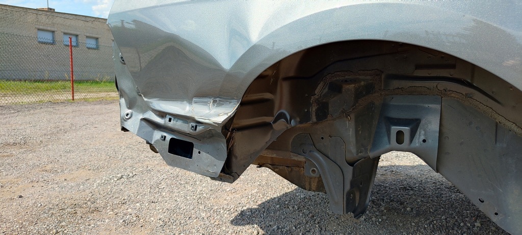 фото №8, Четверть крыло правый задняя mustang cabrio 10-2014