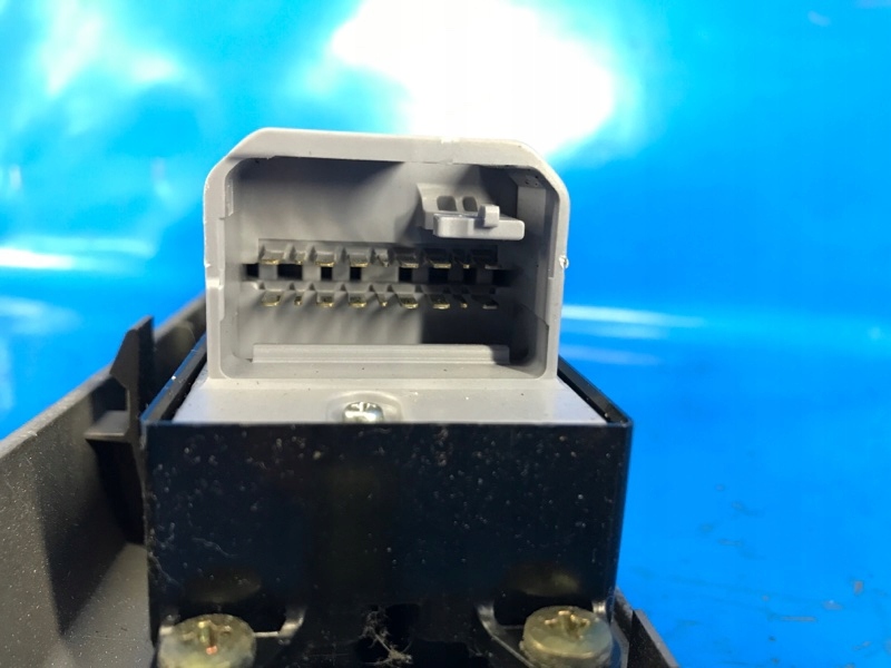 фото №4, Модуль управление подъемниками стекло toyota prius - 20 03-11 8482047050