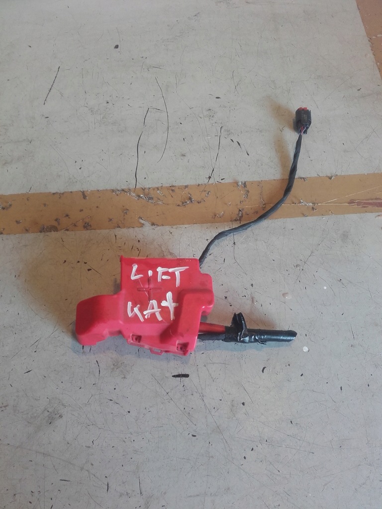 фото №1, Ford ka plus lift клемма plus плюсовая