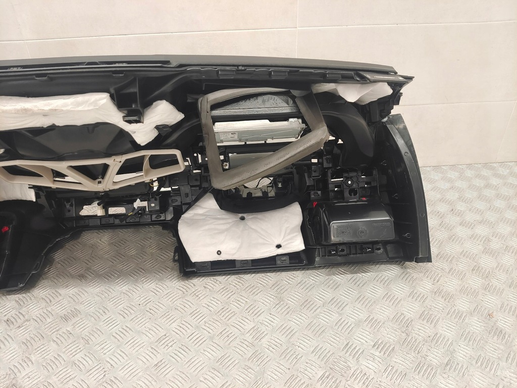 фото №11, Bmw g05 g07 lci приборная панель приборная консоль проекционный дисплей