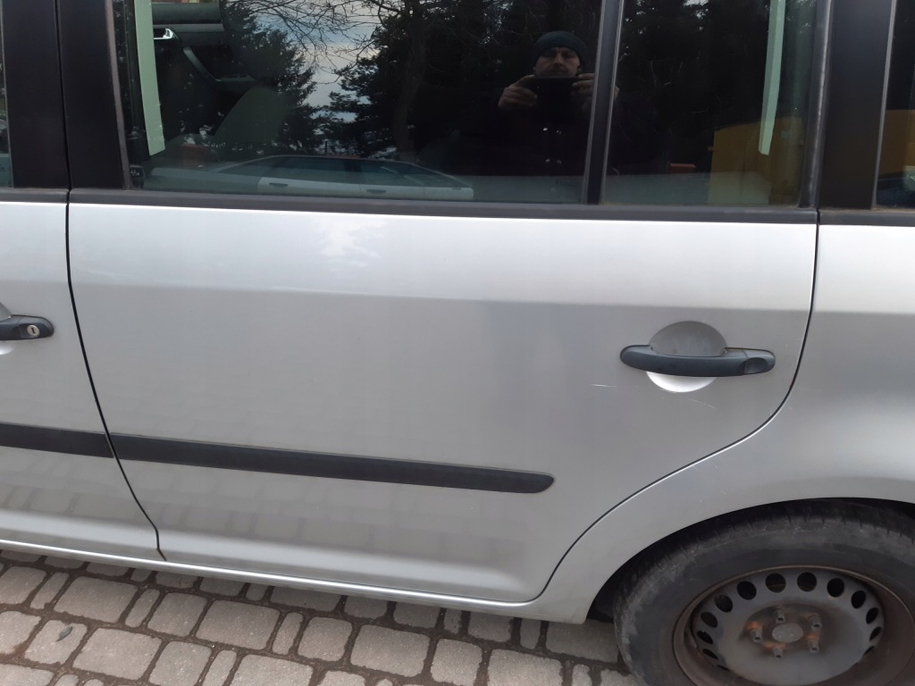 фото №1, Двері задні ліва праве vw touran la7w lc9z