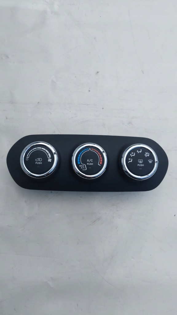 фото №1, Jeep renegade панель кондиционера '07356461040