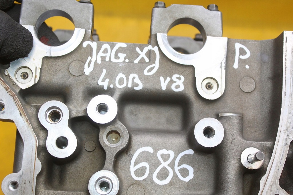 фото №16, Головка права jaguar xj xj8 xkr xk8 s-type x300 xj6 4.0 b v8 xr83-6090-ae