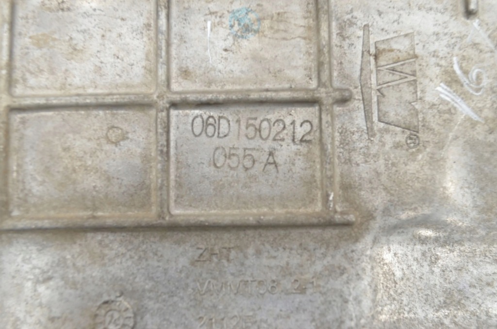 Купить 2014 jeep grand cherokee поддон масляная 68211181aa