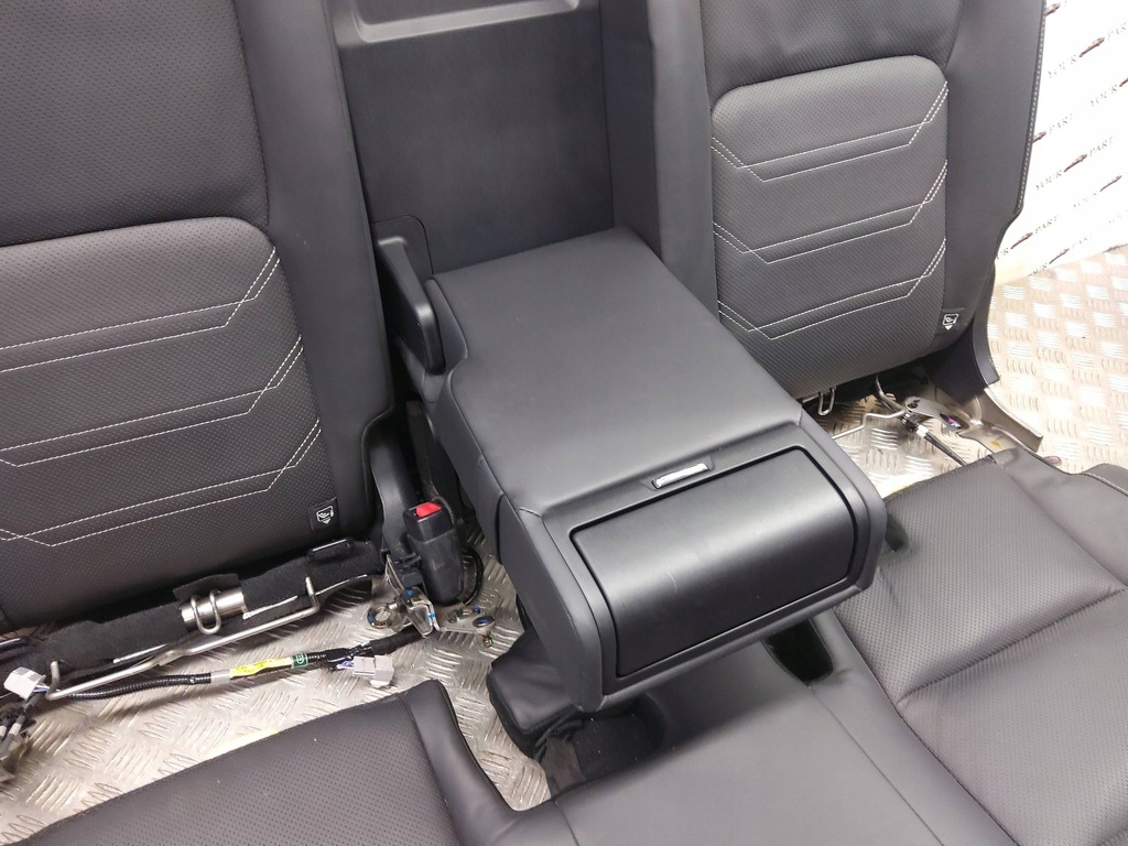 фото №13, Lexus nx 2019 сиденья / заднее сиденье / комплект