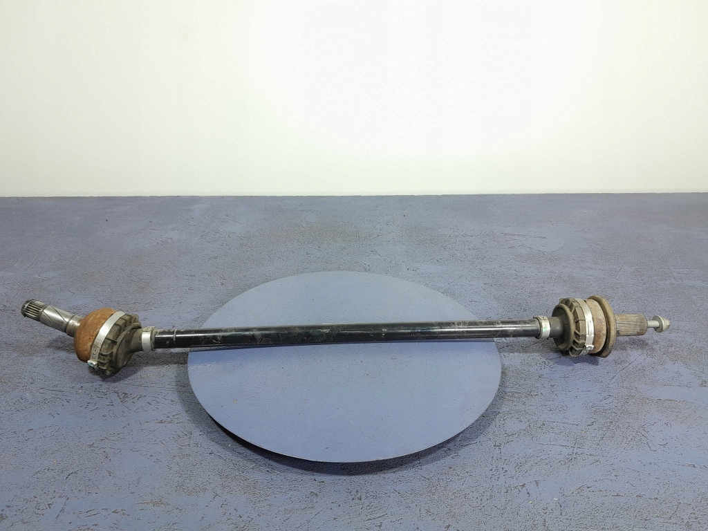 фото №1, Volvo s90 ii v90 2.0 t6 320 km приводной вал задняя задняя правая 31437646