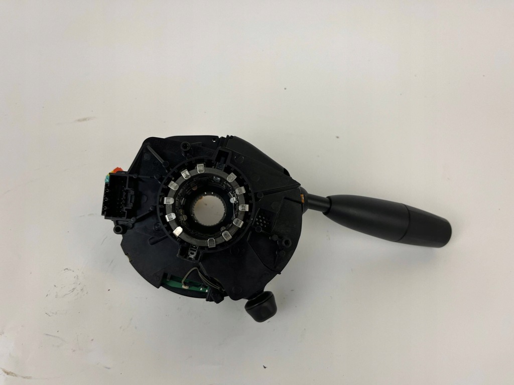 фото №9, Перемикач комбінований maserati quattroporte 52851658aa