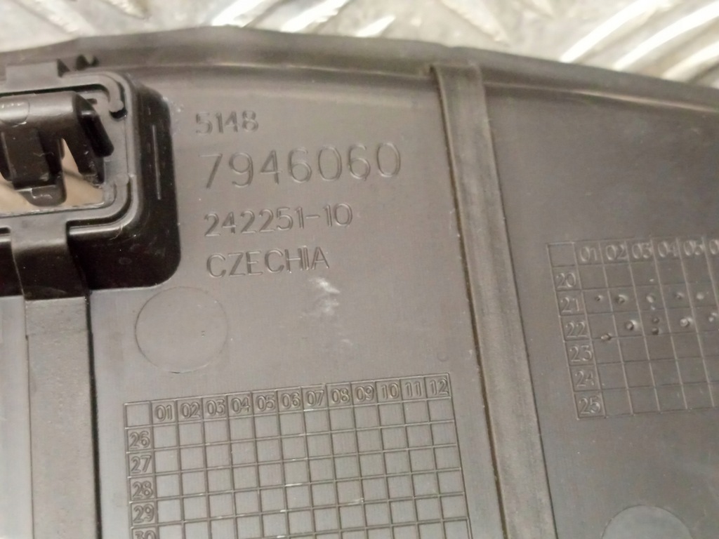 фото №10, Bmw g20 i4 g26 g80 g81 защита шумоизоляция крыла правый перед 7946060