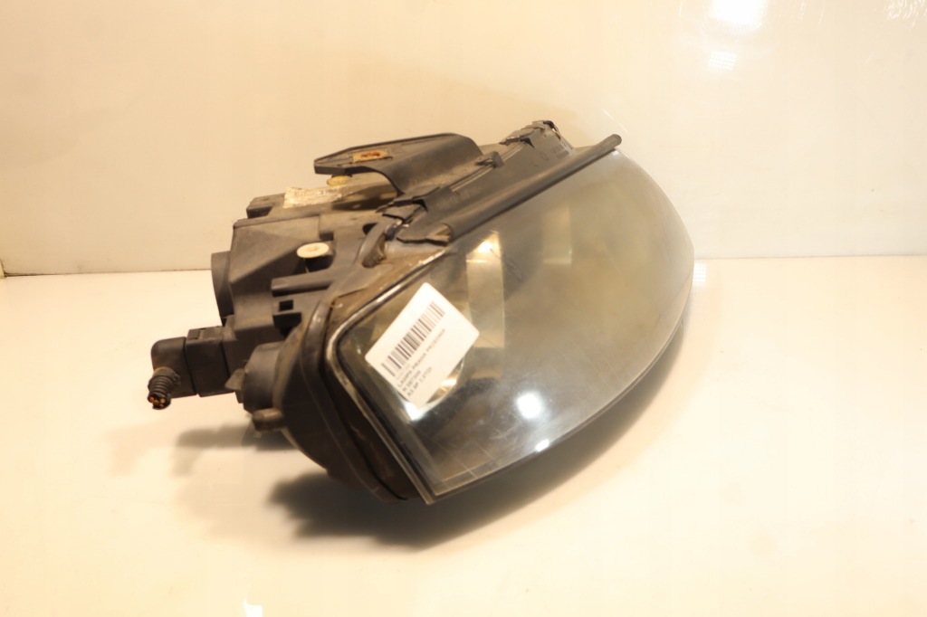 фото №5, Лампа правая передняя audi a3 8p