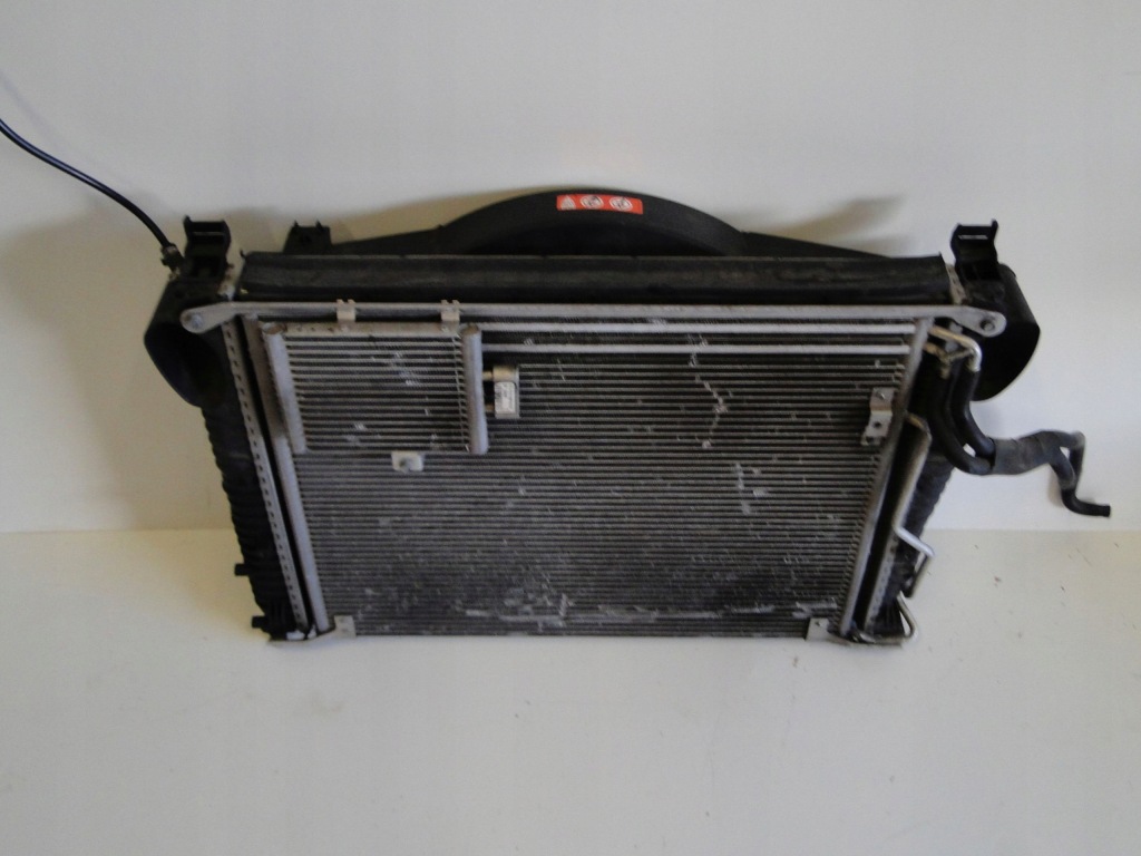 Купить Mercedes sl 500 r230 230 дорестайлинг  радиатор воды жидкость