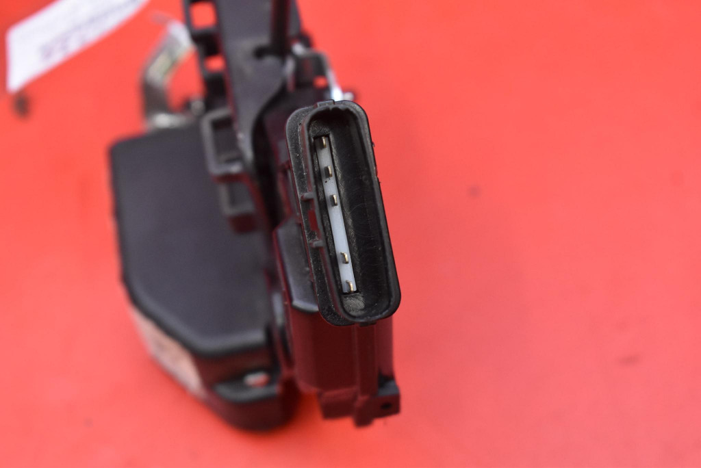 фото №7, Замок дверь правый задняя задний kia carens 3 iii 06-10