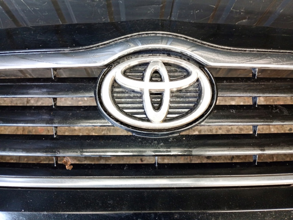 Купить Бампер передок  toyota avensis t25 209 чёрный