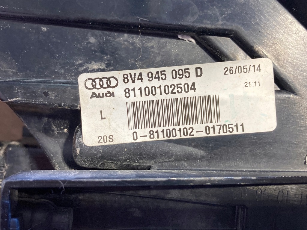 фото №6, Лампа левая задняя audi a3 sportback 8v4945095d