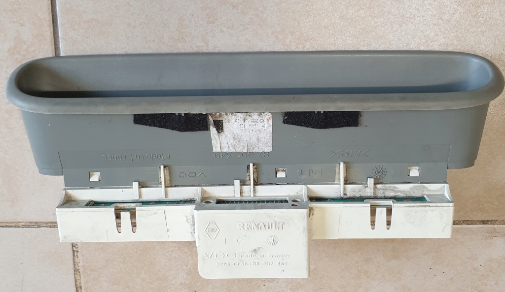 фото №1, Дисплей багатофункціональний приладова панель renault twingo i оригінальний номер eu