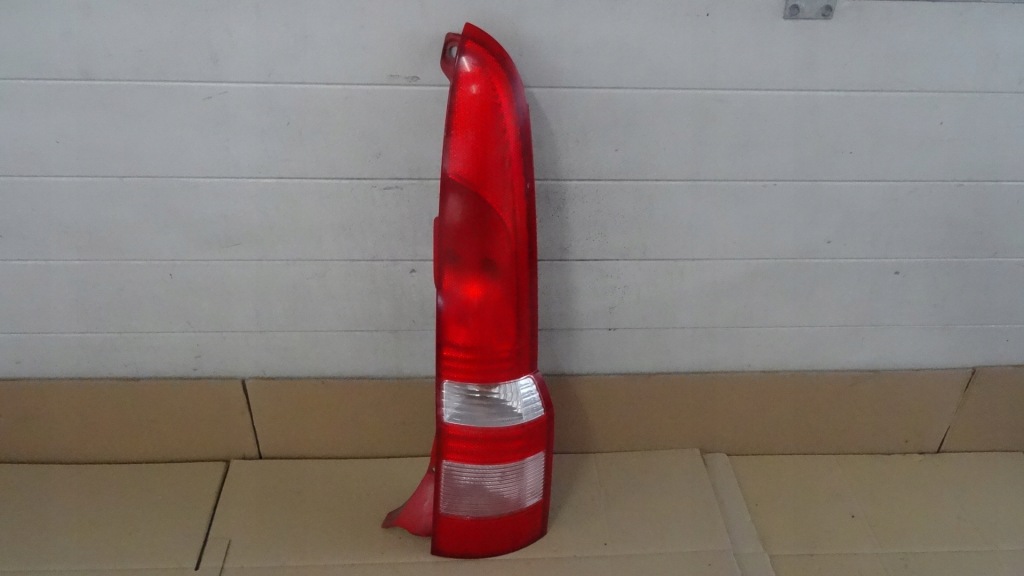 фото №1, Panda 2 ii лампа правый задняя 51705458