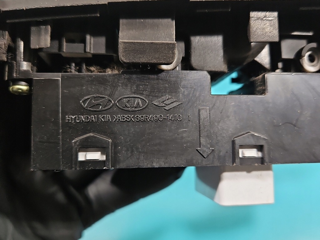 фото №7, Переключатель окон hyundai i40 93570-3z300 eu