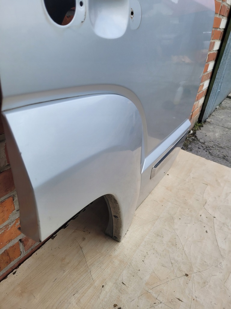 фото №7, Jeep cherokee kk 07-12 дверь правый задняя ładne