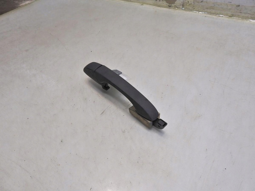 Ручка двері правий задня dodge caliber 05160321aa Зі Шроту