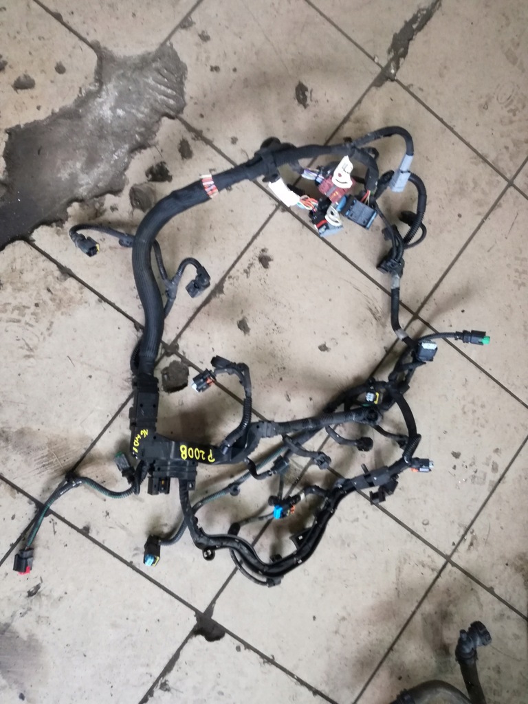 фото №1, Peugeot 2008 1,6hdi электропроводка двигателя запуск стоп