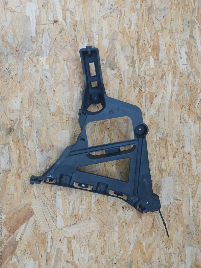 фото №1, Направляющая бампера задняя правый renault laguna iii hb