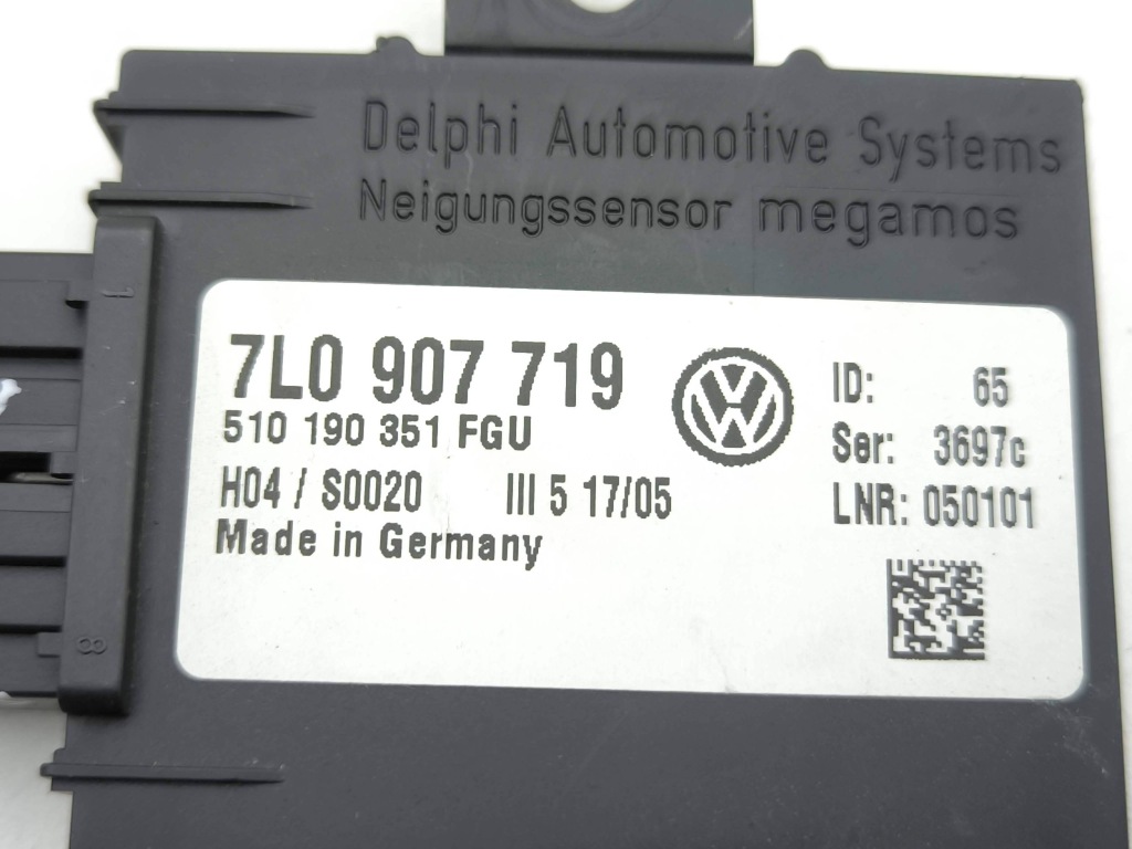 фото №8, Bentley flying spur 2006 блок управления сигнализация 7l0907719