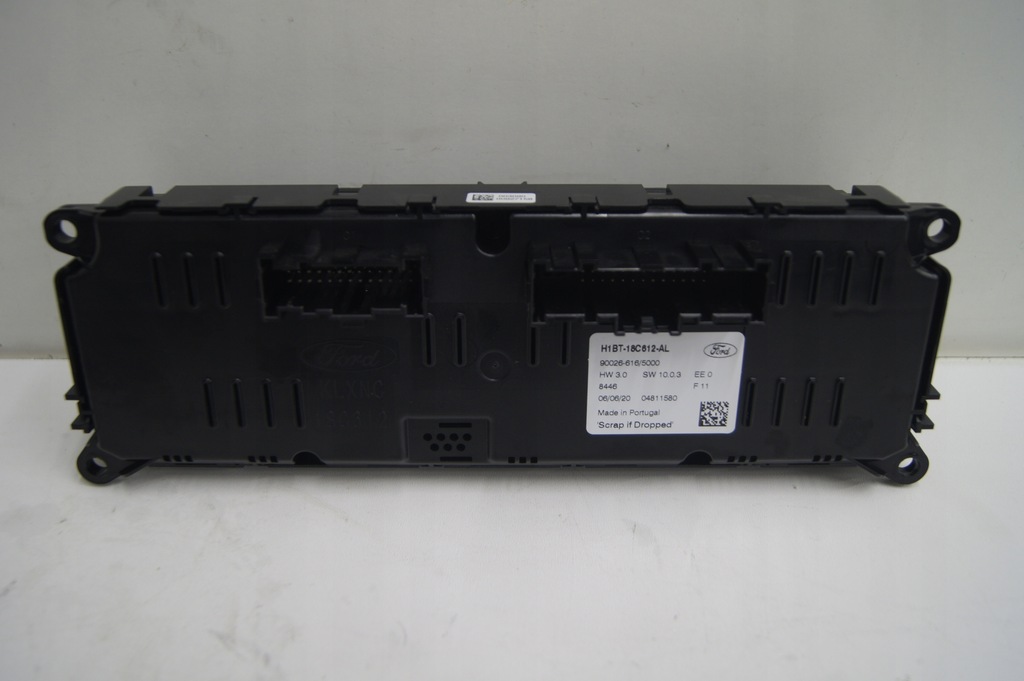 фото №8, Fiesta mk8 1.0 hybrid панель кондиціонера