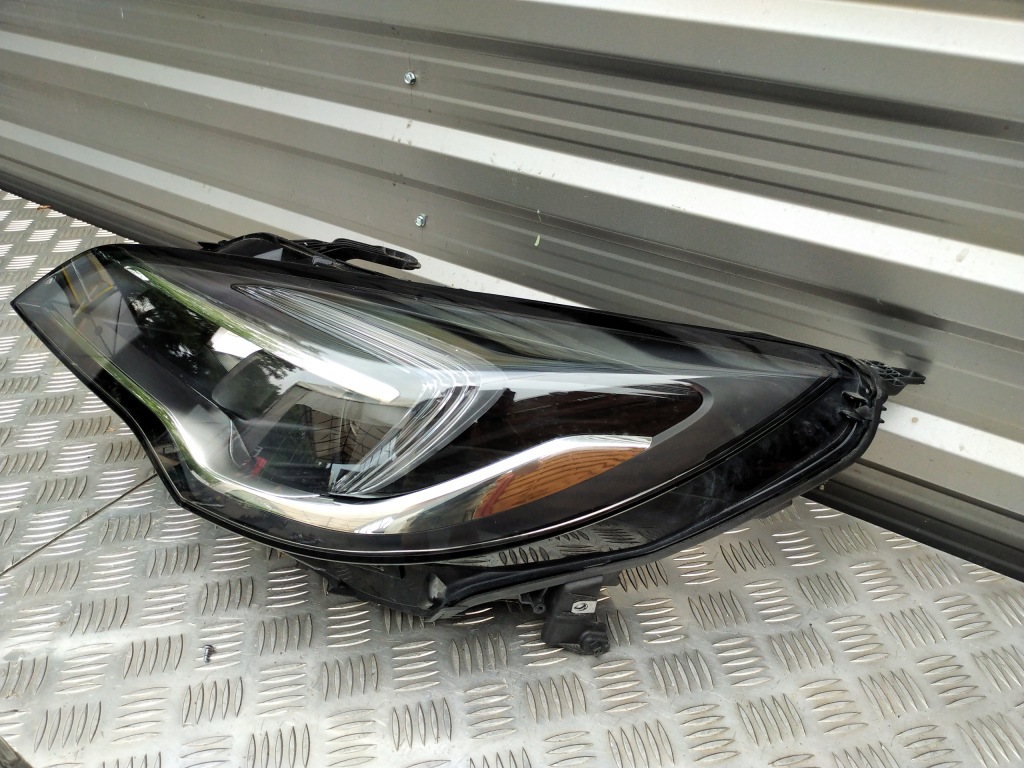 фото №2, Opel astra v лампа левая led idealna eu перед