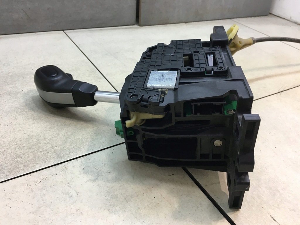 фото №10, Выборщик передач автоматическая коробка передач discovery iii ucb500072