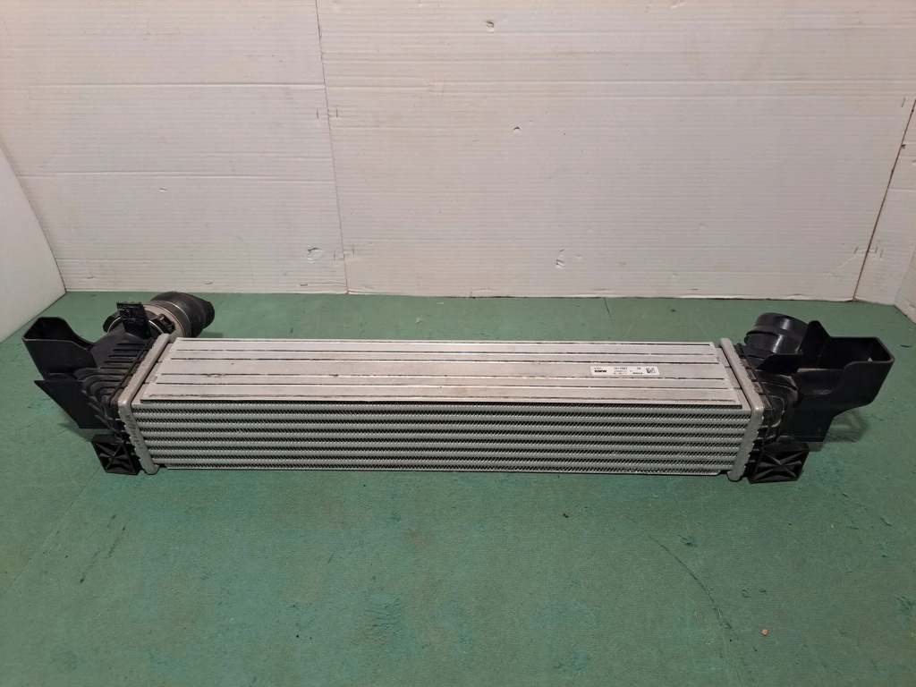 Купити Радіатор інтеркулер mini countryman f60 17517617597 2017