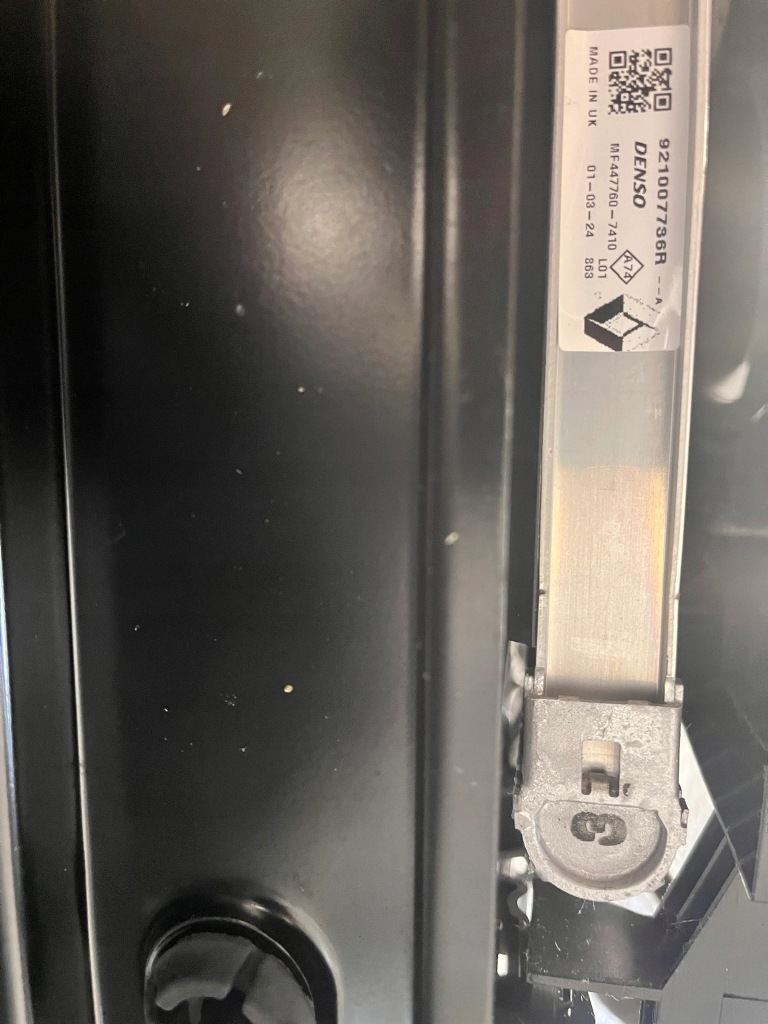 Радіатор комплект вентилятор renault master iii 3 iv 4 z.e. e-tech Недорого