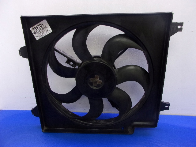 фото №1, Carens ii 2.0crdi вентилятор вентилятор радиатора