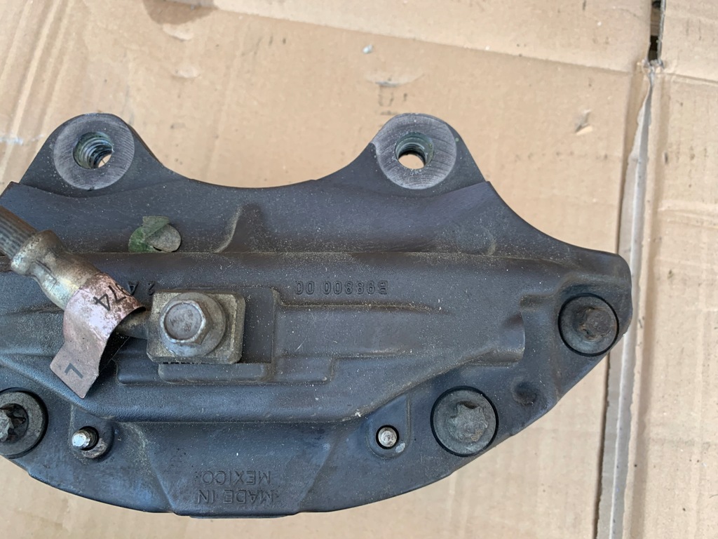 фото №6, Суппорт тормозной левый перед chevrolet camaro ss