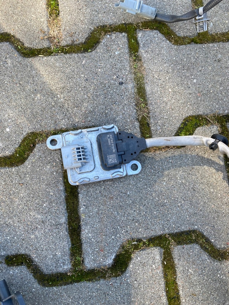 фото №10, Trafic iii iv 2.0 dci adblue гаситель 208020728r 227903791r 203009090r