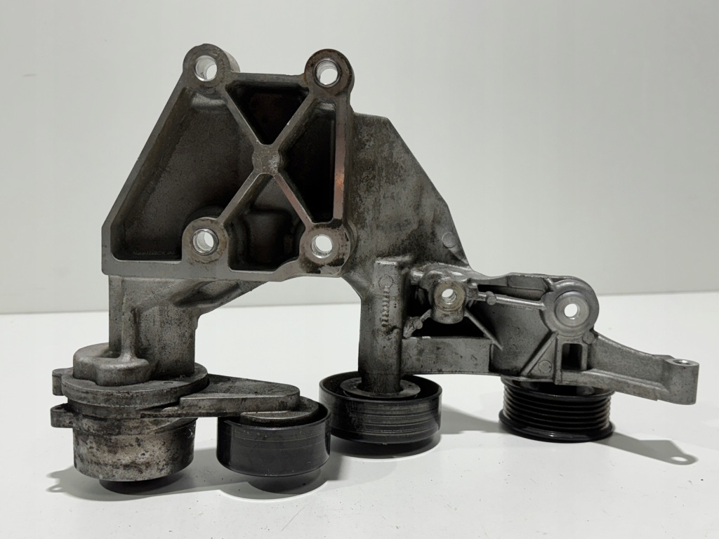 фото №6, Kia sportage iv tucson iii 2.0 crdi кронштейн кронштейн генератора