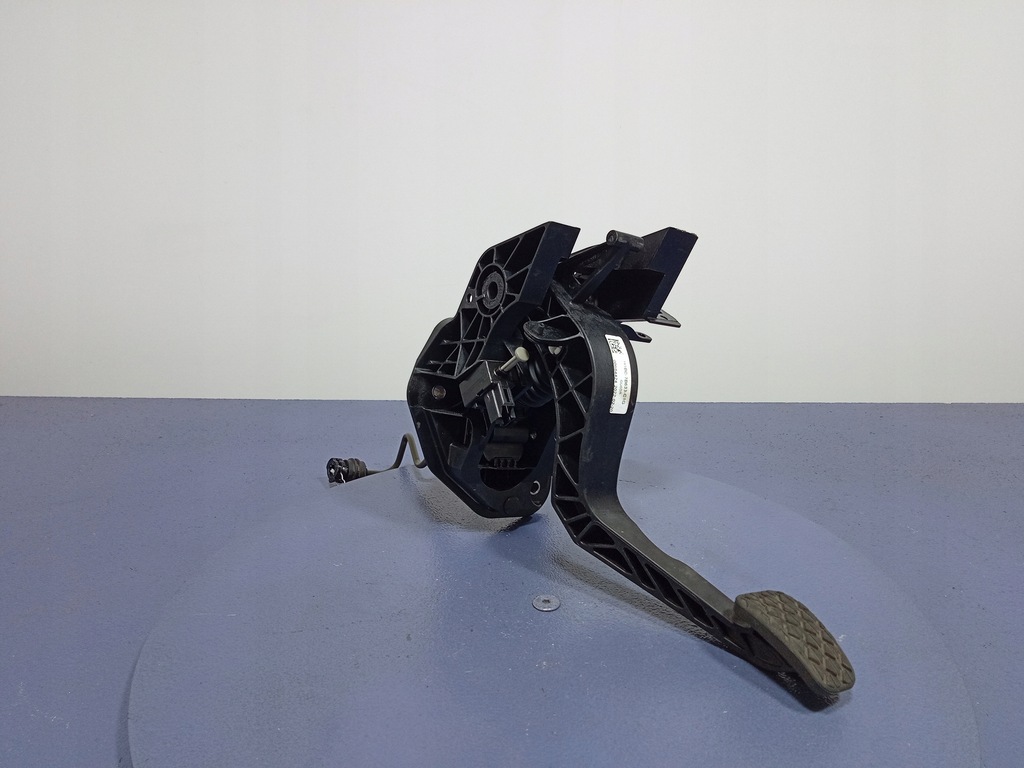 фото №1, Ford puma mk2 педаль зчеплення h1bc-7b633-c1g