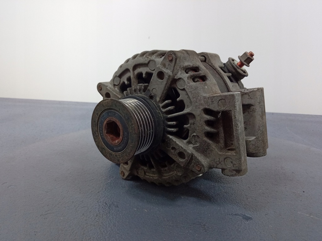 фото №1, Grand cherokee wk2 3.0 crd генератор p04801835ab