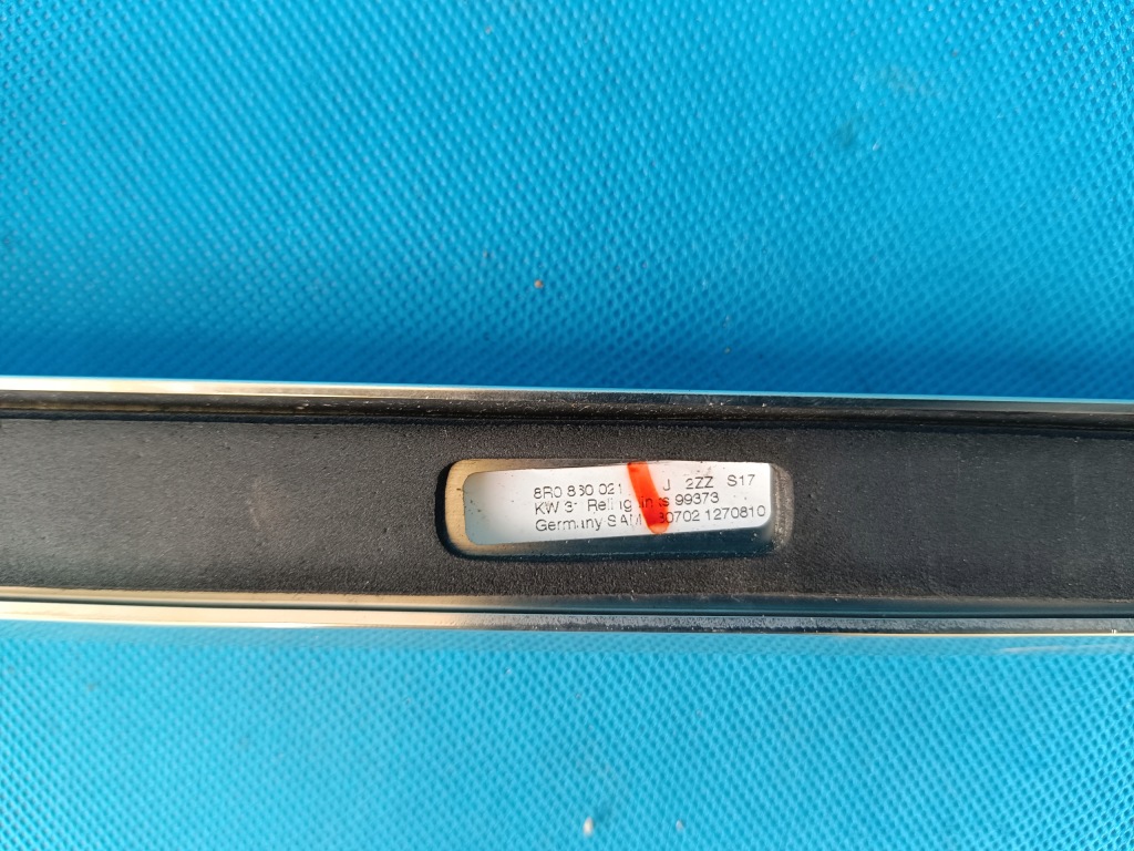 Audi sq5 q5 8r рестайлинг  2016r рейлинг крышный левое  хром 8r0860021j 2zz s17 Киев