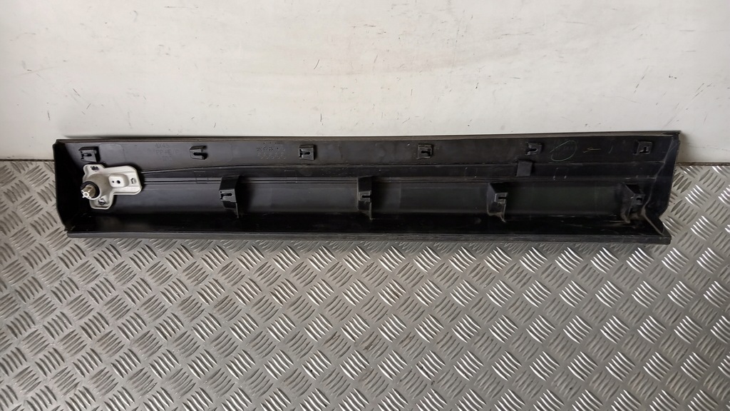 фото №11, Молдинг дверь правый перед mitsubishi eclipse cross 18-20 5727a510 оригинал