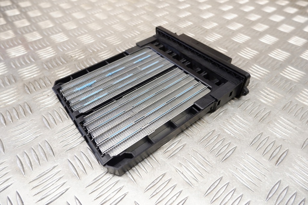 фото №7, Радиатор отопителя land rover range rover evoque l538 6g9n18d612ba