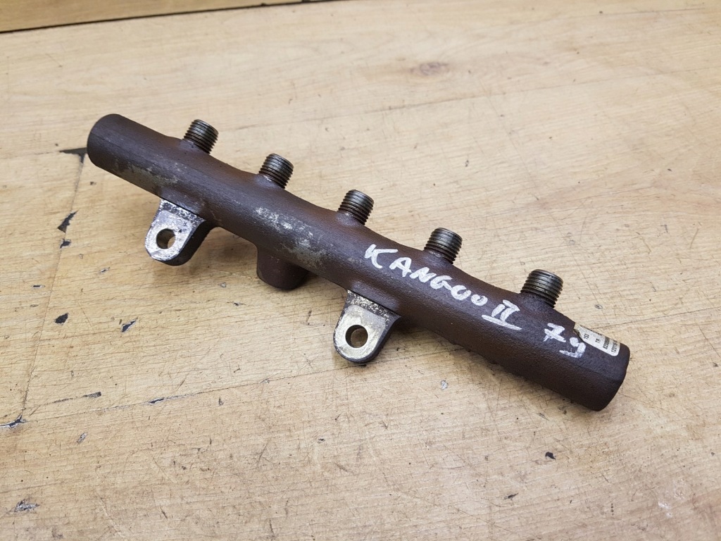 Купить Renault оригинальный номер 8200701690 молдинг впрыскная датчик