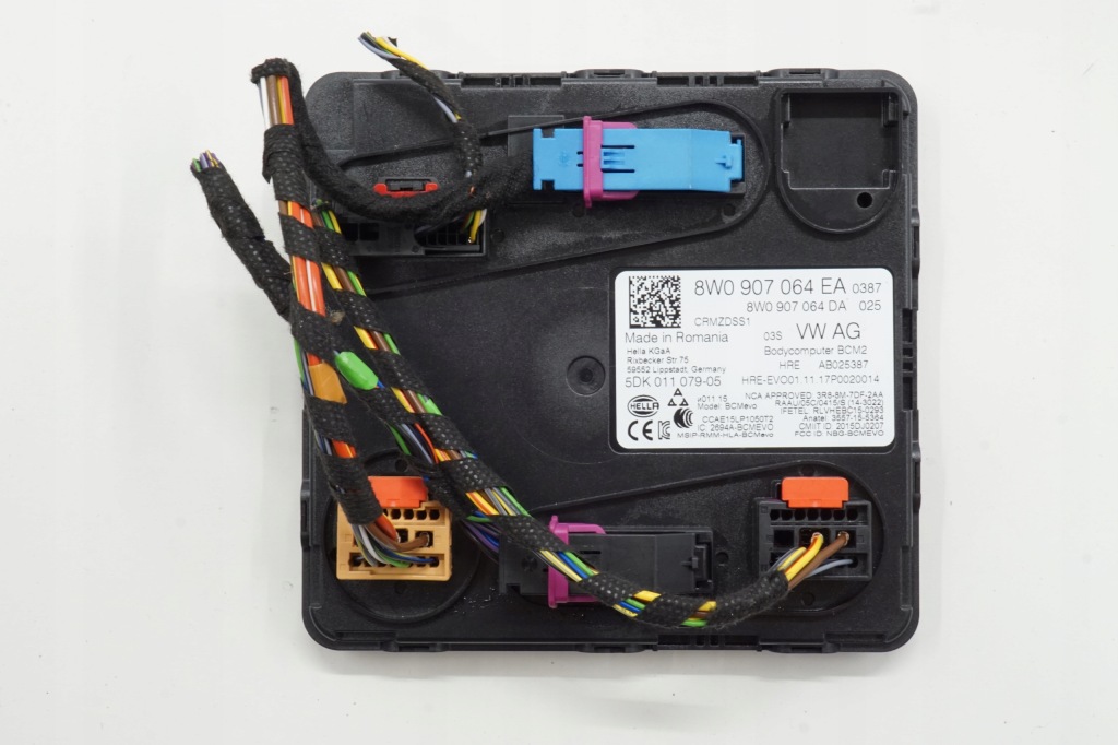 фото №1, Audi a4 b9 17r модуль комфорту 8w0907064ea