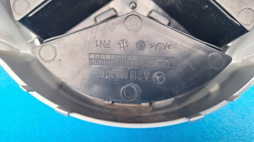 фото №10, Mercedes e w212 решётка радиатора решётка радиатора бампера