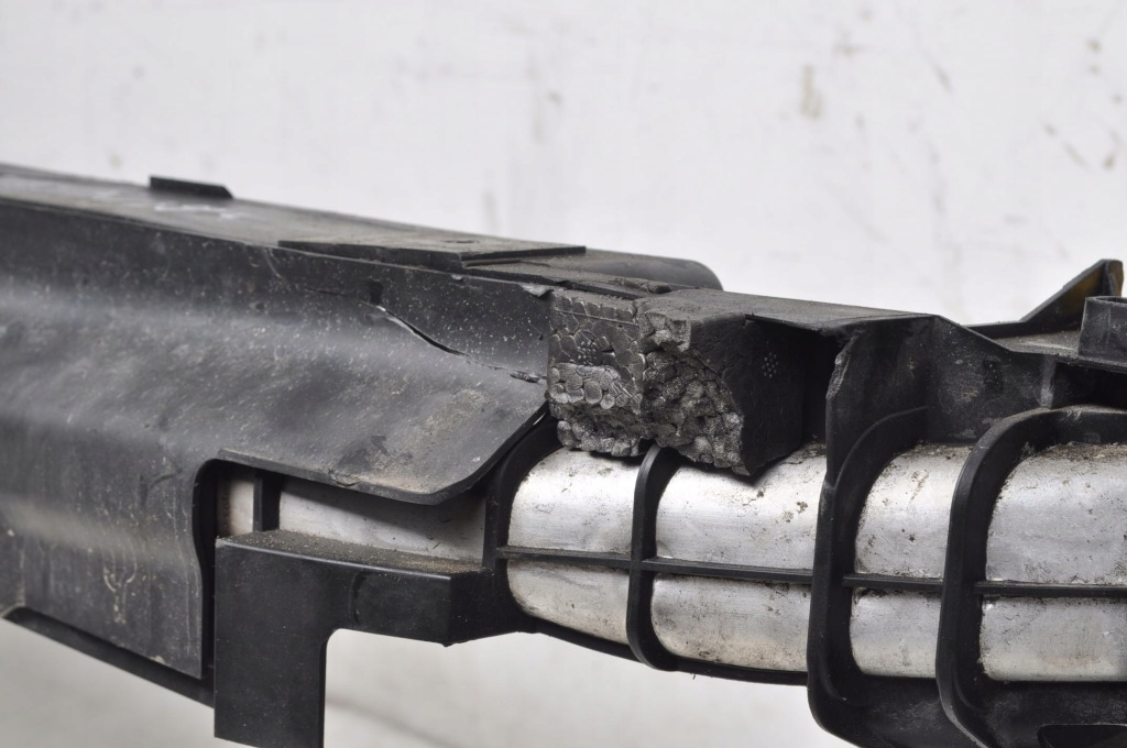 фото №13, Mercedes w242 w176 w156 2.2 cdi pas передний усилитель a2466200234