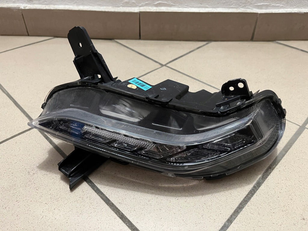 фото №1, Hyundai i30 iii 3 fastback 17- drl противотуманная фара правый