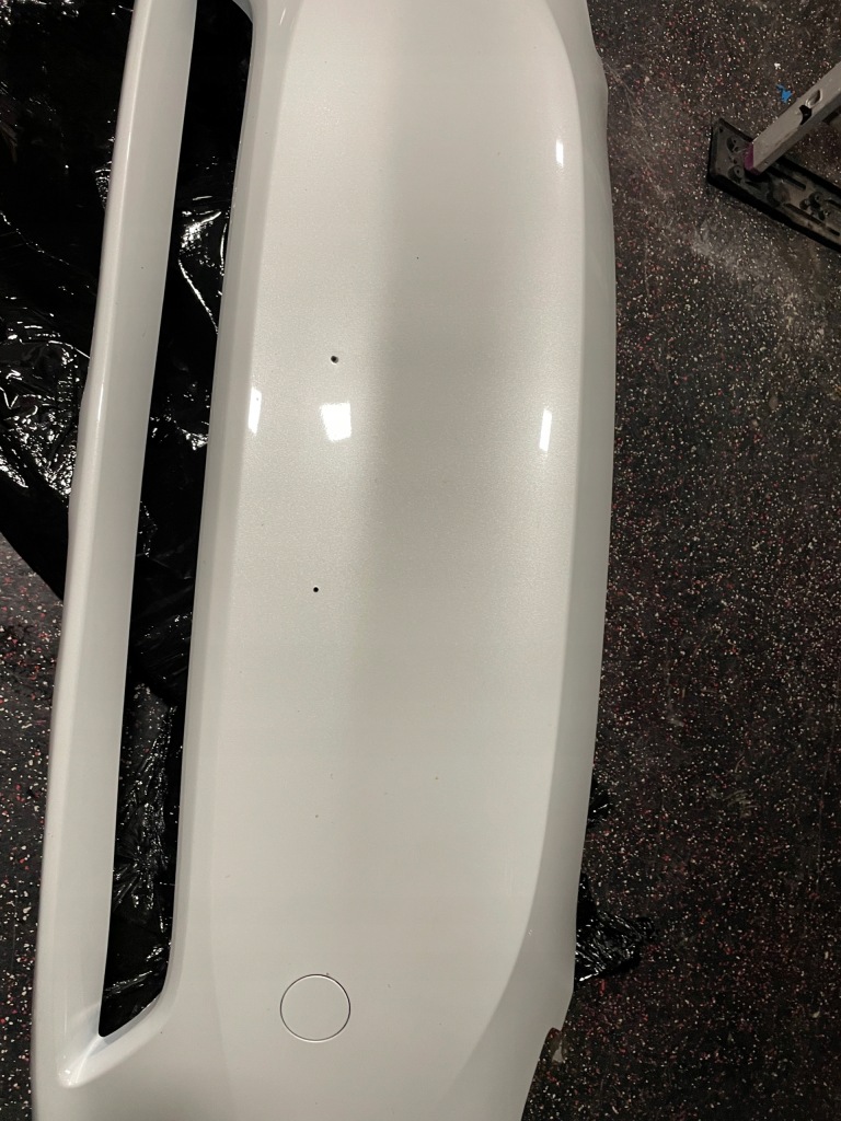 фото №9, Tesla y 2022 бампер перед передний белый bez pdc