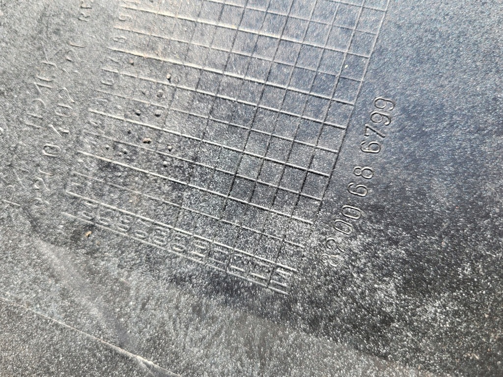 Бампер задний задний renault clio 3 оригинальный номер Оригинал