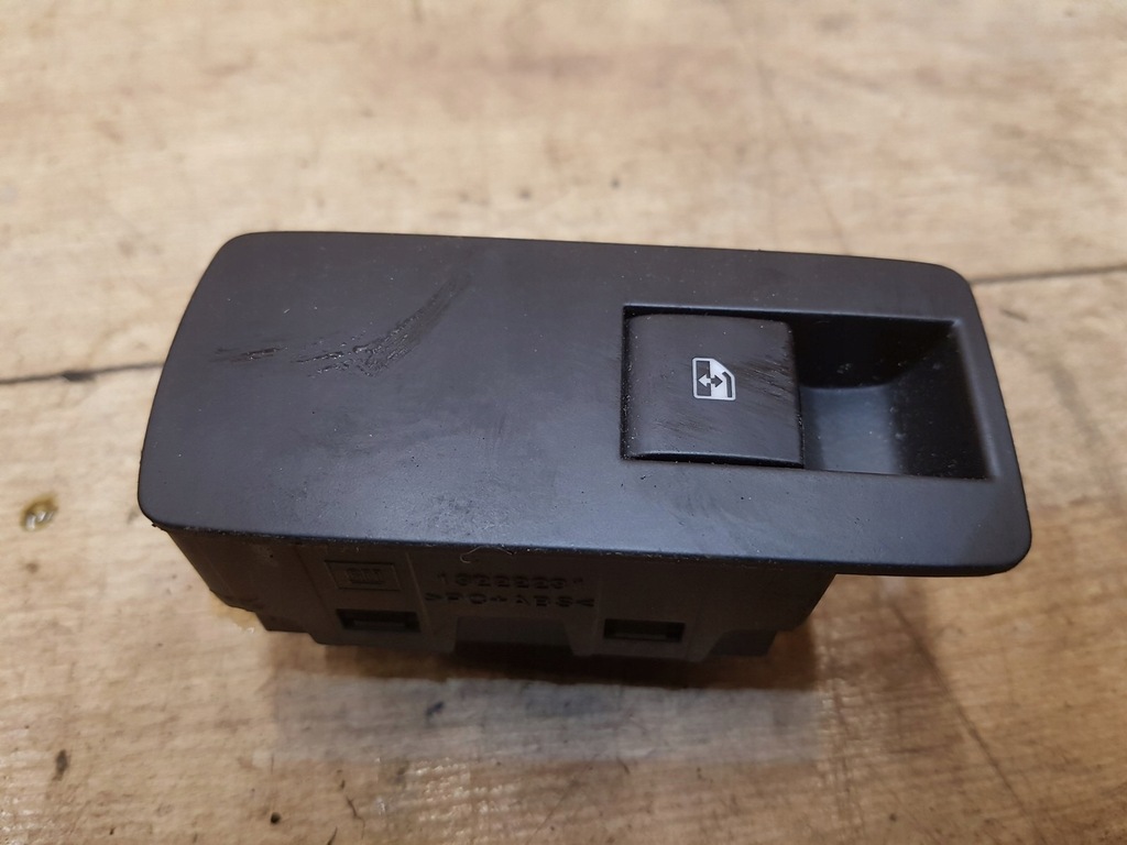 фото №1, Переключатель открывания стекло задняя opel insignia a