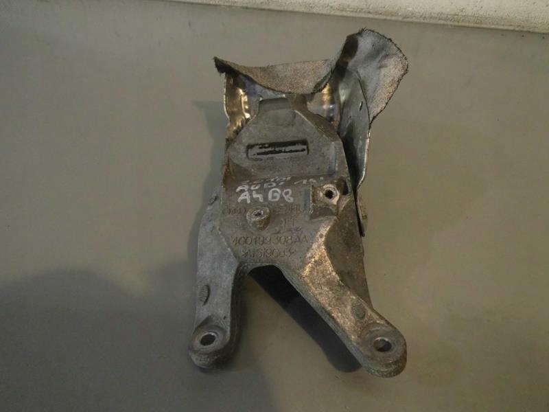 фото №1, Кронштейн двигателя audi a4 b8 2.0 tdi