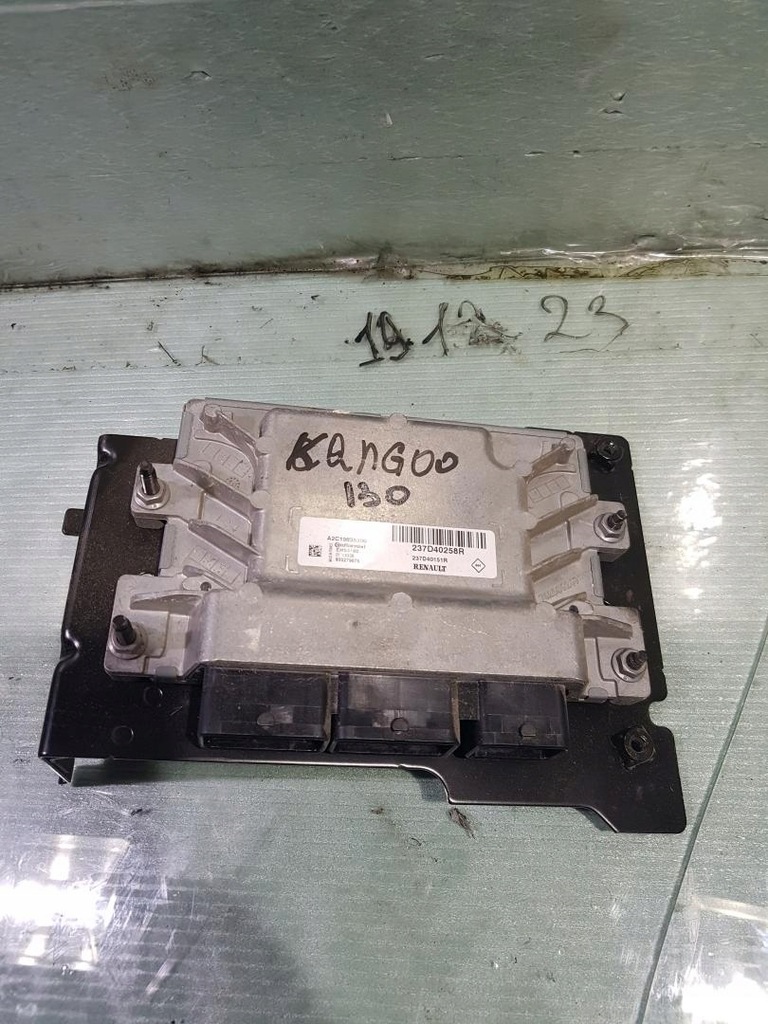 фото №1, Бортовой компьютер блок управления renault kangoo iii 237d40258r